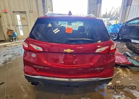 2019 Chevrolet Equinox Premier z USA, uszkodzony, nr VIN 3GNAXYEX8KS597602